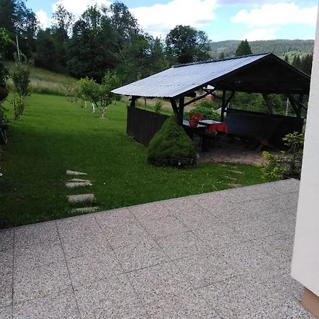 Casa de Férias Chalupa U Ema *